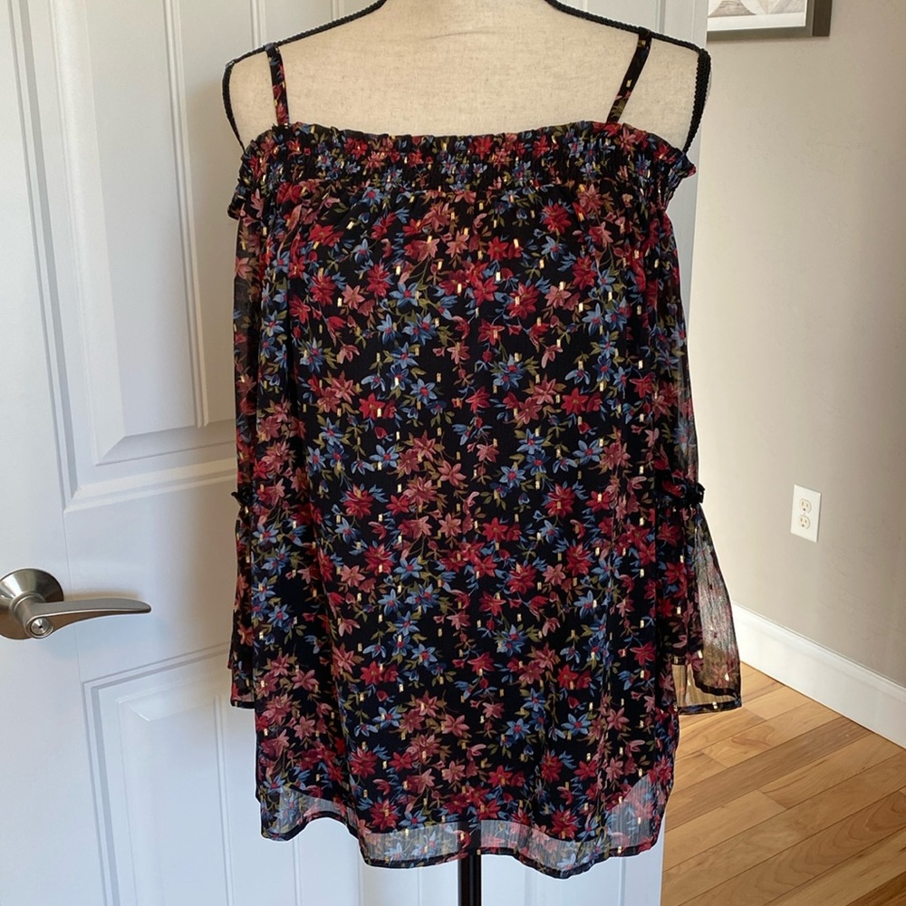 BCX off the shoulder flower top